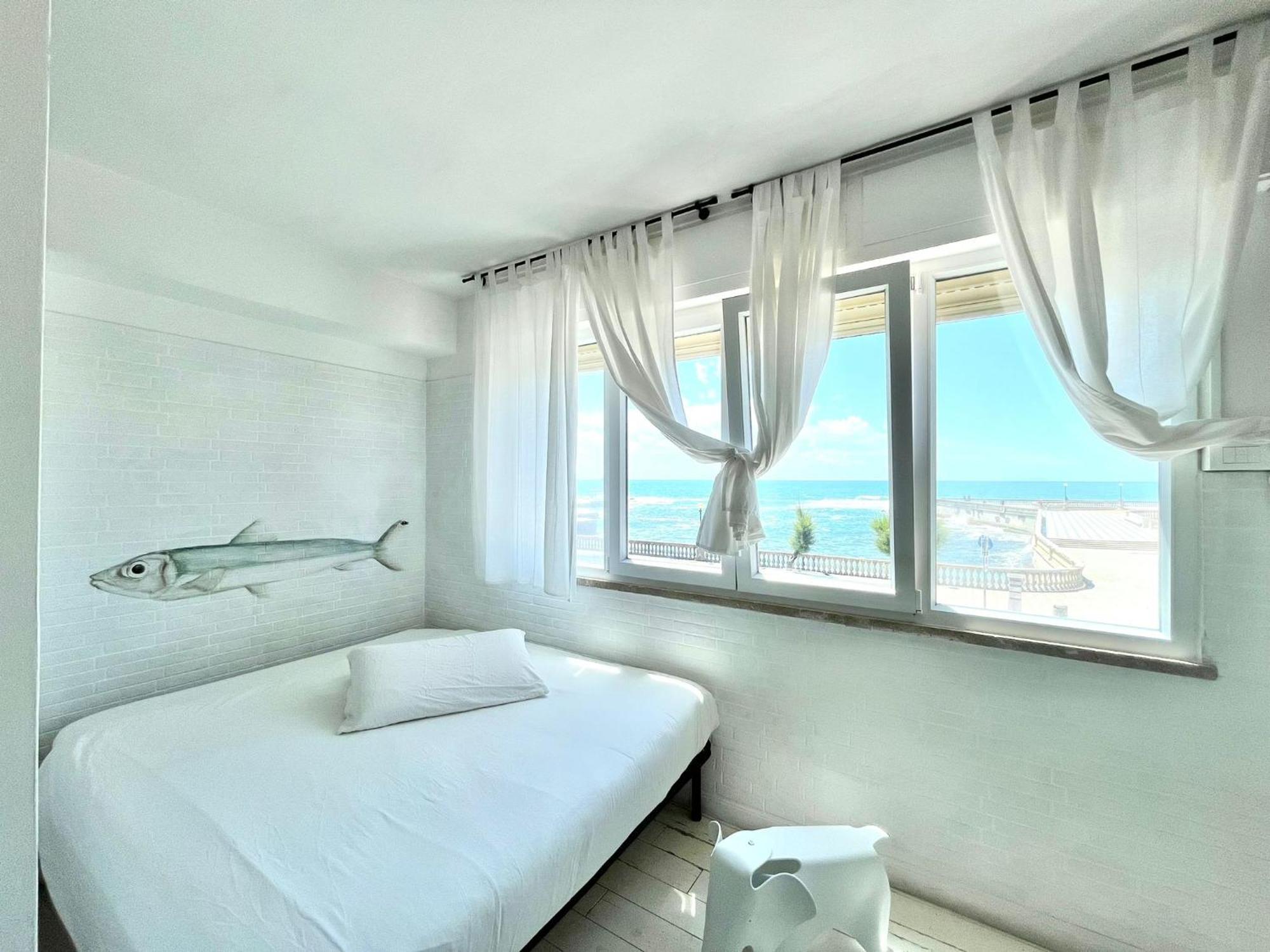 Ferienwohnung Sunset Loft Livorno Zimmer foto